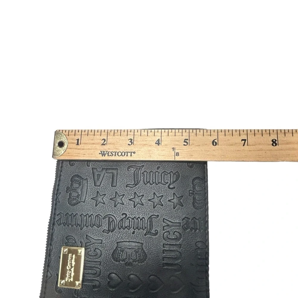 Juicy Couture Embossed Black Gold Logo Stud Daydreamer Wristlet Wallet - NWT